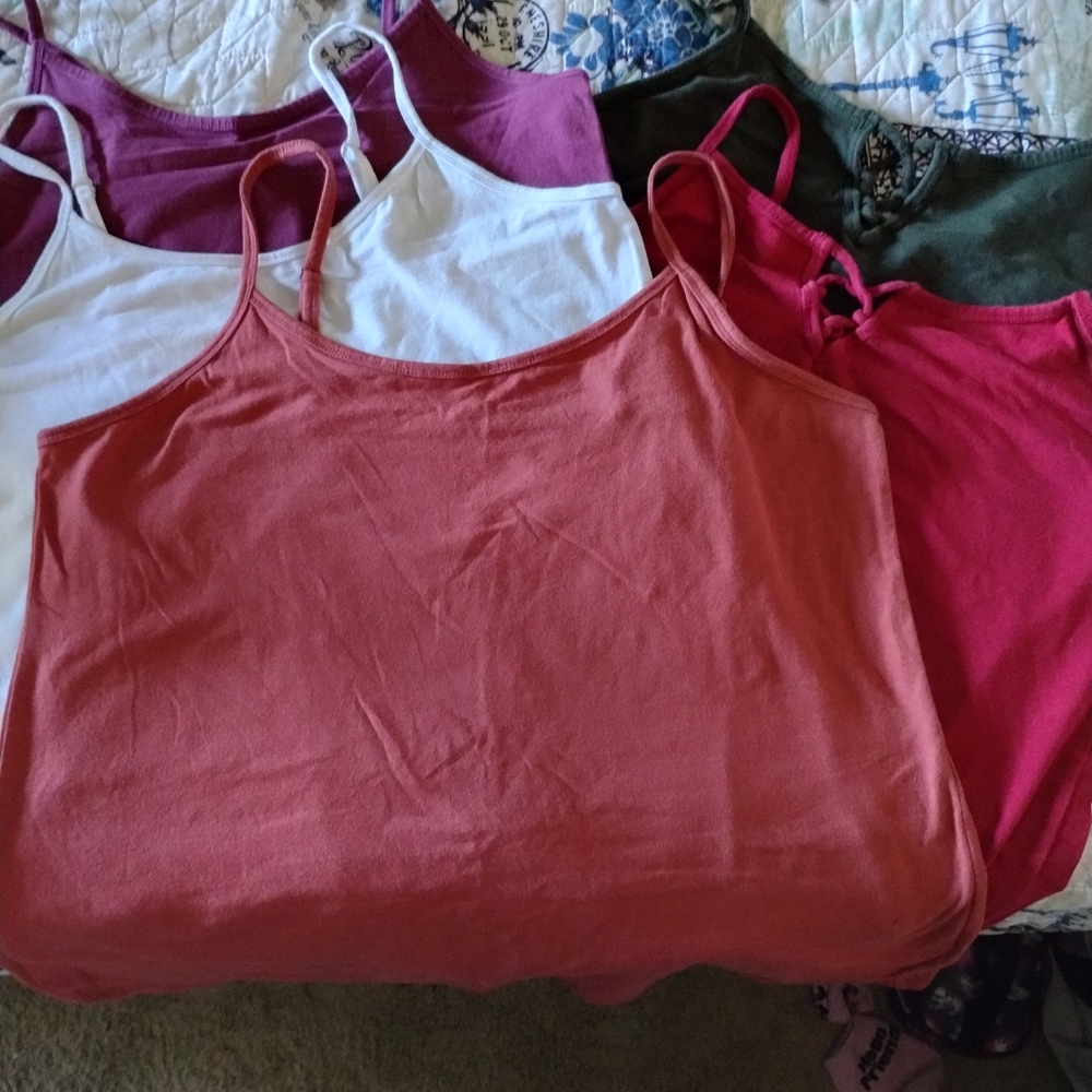 Lot of 5 Torrid tank tops